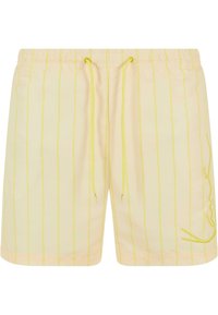 Shorts de bain jaune clair avec des rayures verticales jaunes, taille élastique, cordon de serrage et un détail logo cousu sur le côté.