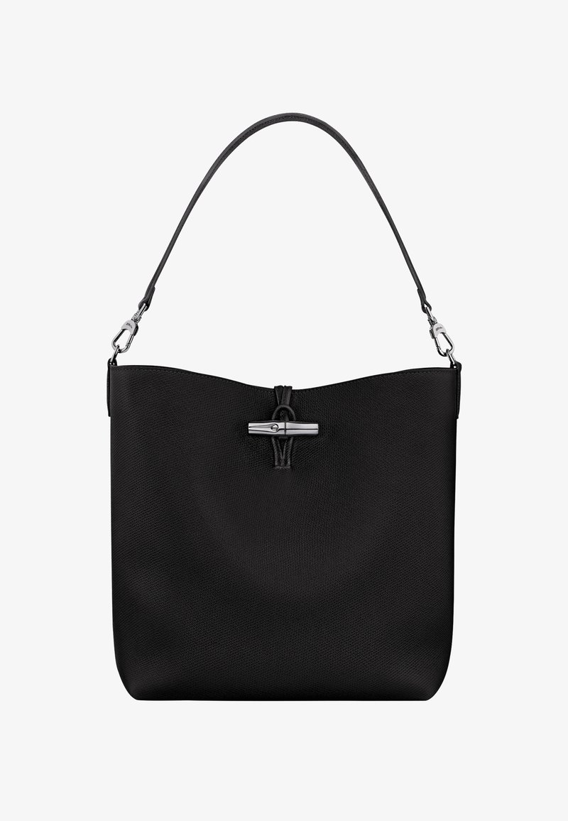 Schwarze Handtasche aus Leder mit glatter Textur, breiter Öffnung, subtiler Obernaht und silberfarbener Hardware-Akzent in der Mitte.