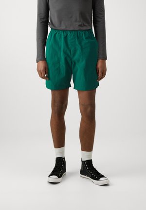 GAP BAGGIE EASY - Šortai - aventurine green