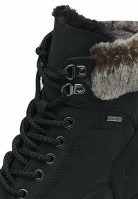 Tamaris Zimní obuv - black