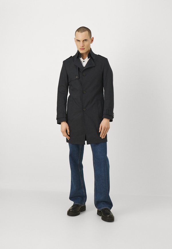 SKOPJE - Trenchcoat3