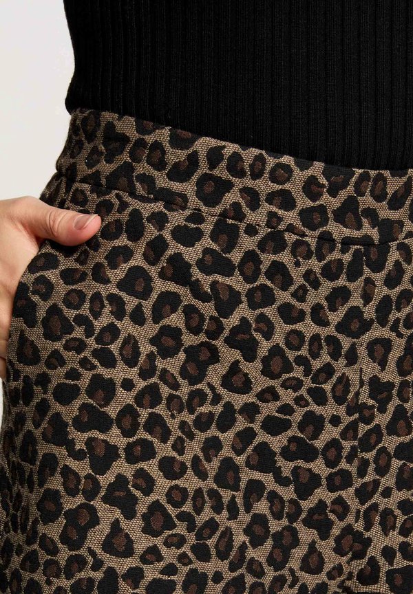 SHILI F - Shorts - multico4