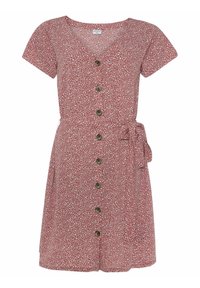 Robe fleurie rouge à manches courtes, décolleté en V, avec des boutons sur le devant et un lien à la taille. Présente de petites fleurs blanches et des boutons sombres.