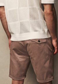 Next REGULAR FIT - Shorts - pink