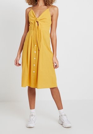 Missguided Freizeitkleid - yellow