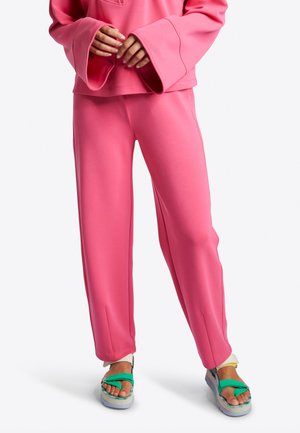 SLOUCHY PANTS MIT ELASTISCHEM BUND - Trousers - raspberry pink