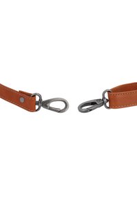 Cintura in pelle marrone con cuciture a contrasto, dotata di clip metalliche a ciascuna estremità, progettata per un attacco sicuro. Superficie liscia, costruzione robusta.