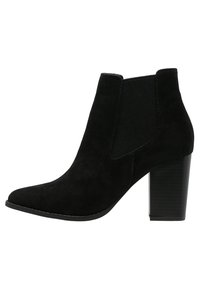 Anna Field Tronchetti - black