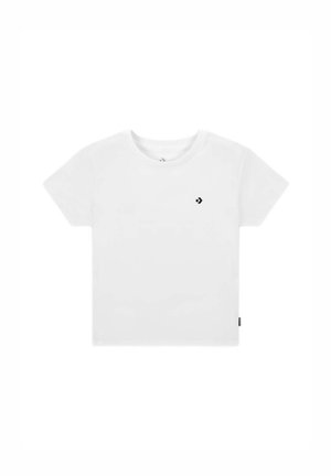 Camiseta blanca de manga corta hecha de algodón con cuello redondo. Presenta un pequeño logo negro en el área del pecho izquierdo.