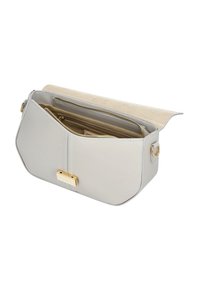 Lys grå læderhåndtaske med en glat tekstur, en guldfarvet lås og lynlåslommer. Har en struktureret form og et minimalistisk design.