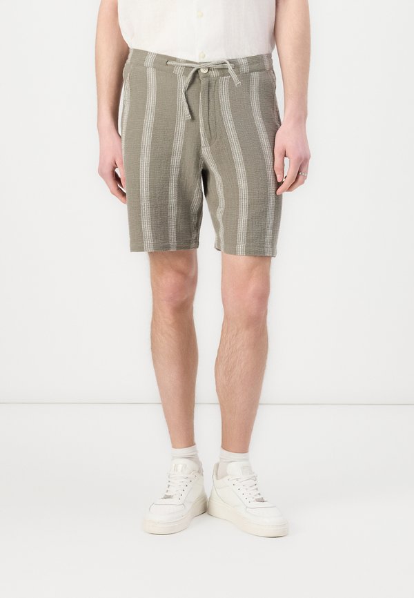 SLHREGSAL - Shorts - vetiver
