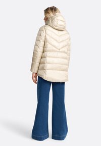 Rich & Royal Winter coat - caffee latte