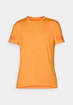 Oranges T-Shirt mit kurzen Ärmeln aus glattem Stoff. Merkmale sind ein Rundhalsausschnitt, ein gerader Saum und das "BORG"-Logo in Pink auf dem linken Ärmel.