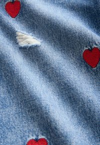 Next HEART EMBROIDERED BALLOON - Laza szabás�ú farmerek - blue denim