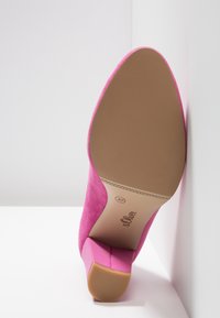 s.Oliver BLACK LABEL Escarpins - pink
