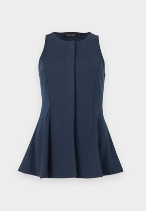 Haut sans manches bleu marine à basque avec encolure ronde et patte de boutonnage dissimulée à l'avant, présenté sur un fond gris clair.