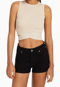 Bershka Farkkushortsit - black