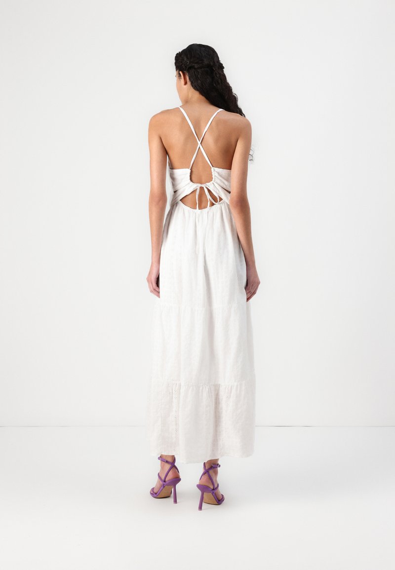 Hollister Co. BARE OPEN BACK MAXI DRESS - Maxi dress - bright white/white