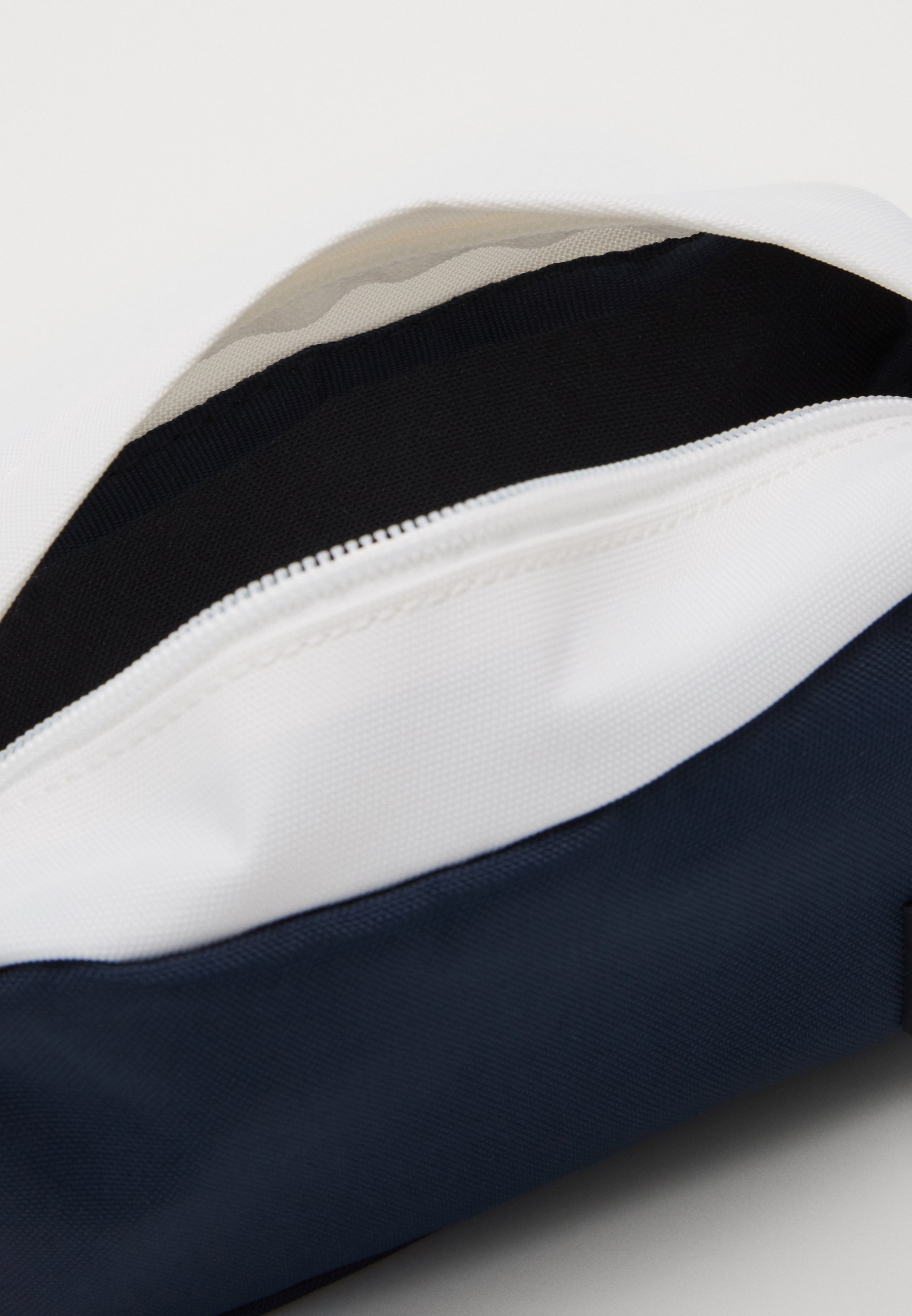 pencil case tommy hilfiger