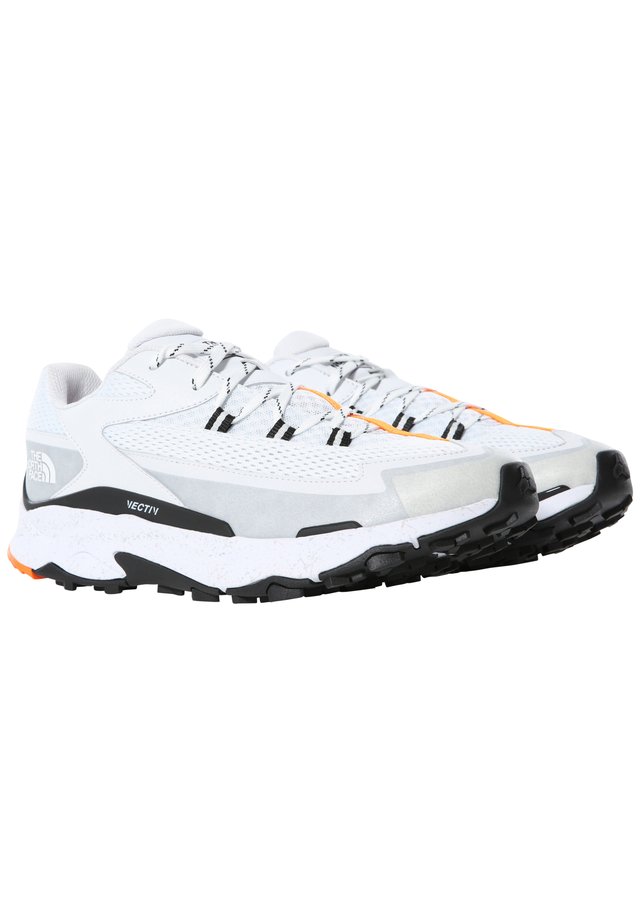 M VECTIV TARAVAL - Sneakers laag - tnf white/tnf black