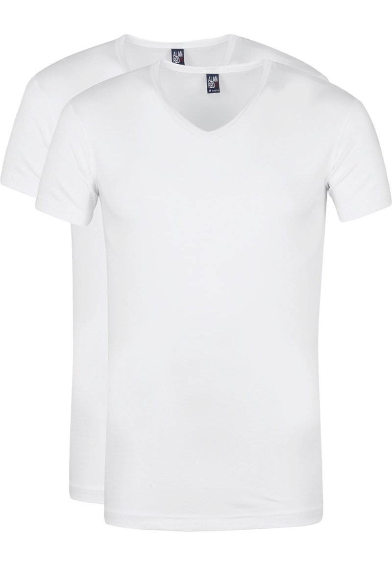 Witte katoenen V-hals T-shirts, korte mouwen, gladde textuur, standaard pasvorm, label zichtbaar op de halslijn, twee T-shirts op elkaar gestapeld.