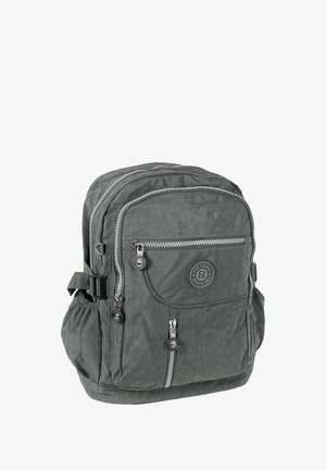 Donkergrijze canvas rugzak met meerdere ritszakken, verstelbare schouderbanden en een ronde logo patch aan de voorkant. Duurzaam, gestructureerd materiaal.