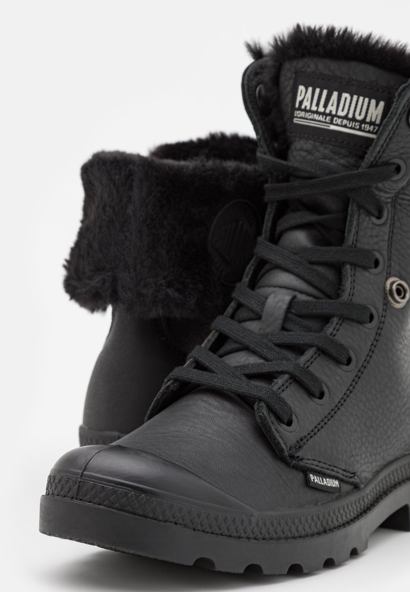 Zwarte PALLADIUM Enkelboots BAGGY LEATHER