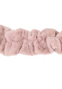 Scrunchie in finta pelliccia di colore rosa soft, con un design arricciato che presenta una texture morbida e un finish soffice.
