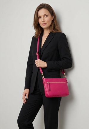 VENEZIA, CROSS BODY BAG - Schoudertas - pink