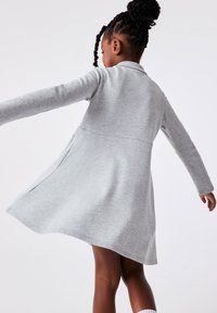 Lacoste DRESS CORE - Kjole - silver chine