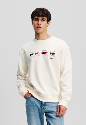 Sweatshirt - cannoli cream