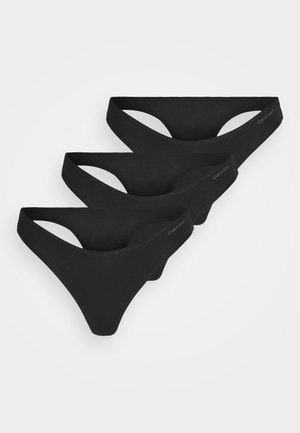 Conjunto de roupa interior preta em fio dental com tecido elástico suave, design de aba baixa, formato triangular e logótipo discreto na cinta.