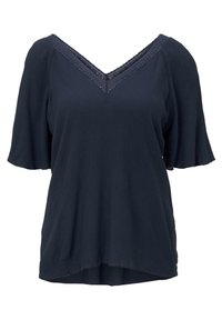 Blusa blu navy con scollo a V rifinito in pizzo e maniche corte a campana, realizzata in un leggero tessuto testurizzato.