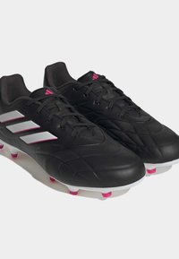 adidas Performance COPA - Botines de fútbol para terreno firme - core black   metalic   team shock pink