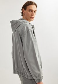 Koton HOODED - Jeansjacke - grey