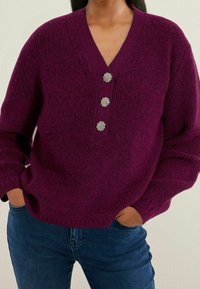 Next Sweter