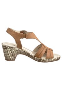 Sandales compensées en cuir tan avec un design à plusieurs brides, base tissée texturée et un talon bas. Équipées d'une bride à la cheville réglable pour un ajustement parfait.