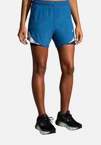 Brooks CHASER 5" 2-IN-1 SHORT - Sportiniai šortai - blue ash ice blue navy