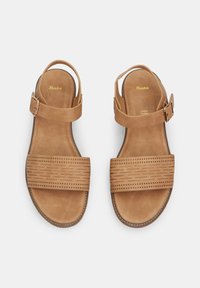Bata Sandále na platforme - marrone