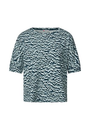 Halenka s krátkým rukávem, kulatým výstřihem a abstraktním vzorem v modré, šedé a bílé barvě, uvnitř límce označena značkou Street One.