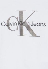 Calvin Klein Jeans MONOGRAM STARTER GIFTPACK UNISEX SET - Kelnės - bright white