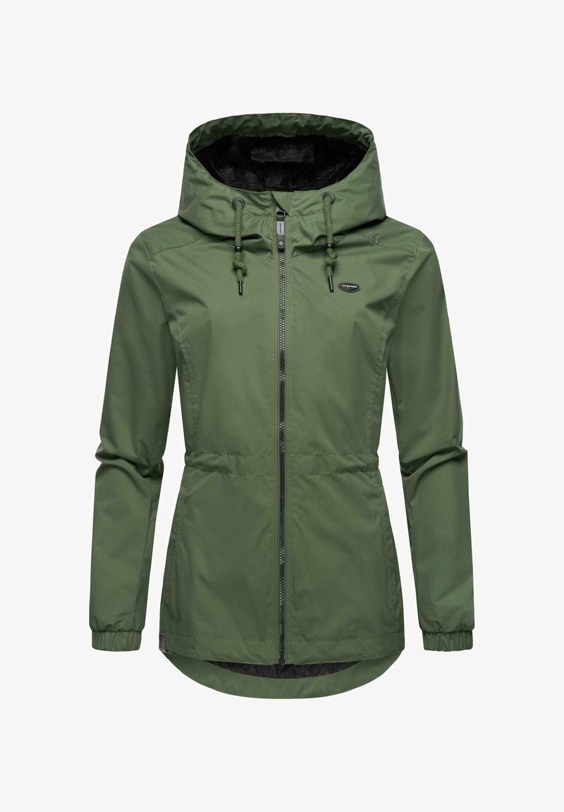 Giacca verde leggera con cappuccio regolabile, chiusura con zip, polsini elasticizzati e orlo leggermente curvo. Tessuto liscio, design minimalista.