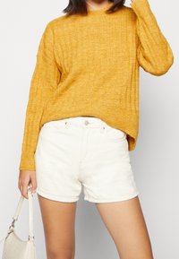 Vero Moda Sweter