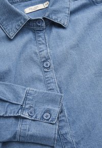 Ei valittu, medium blue denim