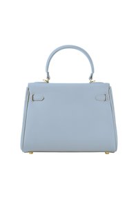 Sac à main en cuir bleu clair avec une forme structurée. Doté d'une anse supérieure et de accents en métal doré. Fini texturé avec des soufflets latéraux.