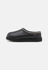 TASMAN - Tofflor & inneskor - black