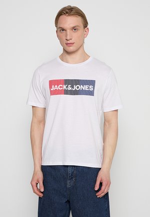 Jack & Jones, JWHCORP LOGO TEE PLAY2 SS O-NECK - Print T-shirt - white