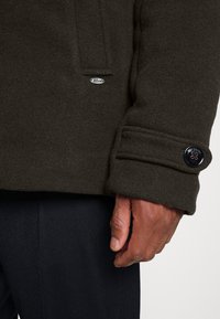 Petrol Industries Halflange jas - forest