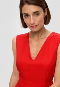 s.Oliver BLACK LABEL Jurk - preiselbeere