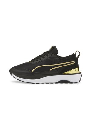 Trainers - black